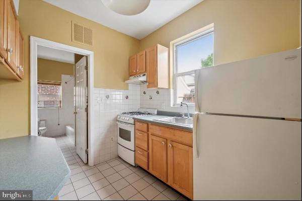 519 S 17th Street Unit 3, Philadelphia PA 19146