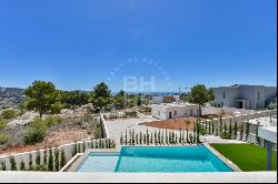 Contemporary Luxury Villa with Stunning Sea Views in Moraira, Teulada 03724