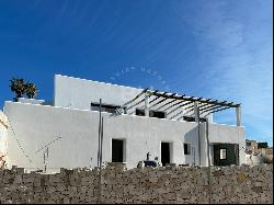 Elegant Ibizan Style Villa for Sale in Moraira - A Fusion of Lux, Teulada 03724