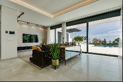 Sophisticated Modern Villa for Sale in Benidorm, Finestrat Area, Benidorm 03501