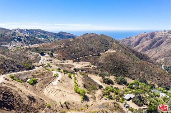 12324 Yerba Buena Road, Malibu CA 90265