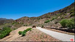 12324 Yerba Buena Road, Malibu CA 90265