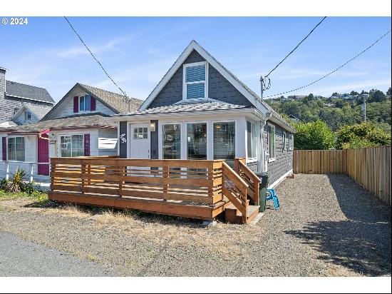 476 Highway 101, Rockaway Beach OR 97136