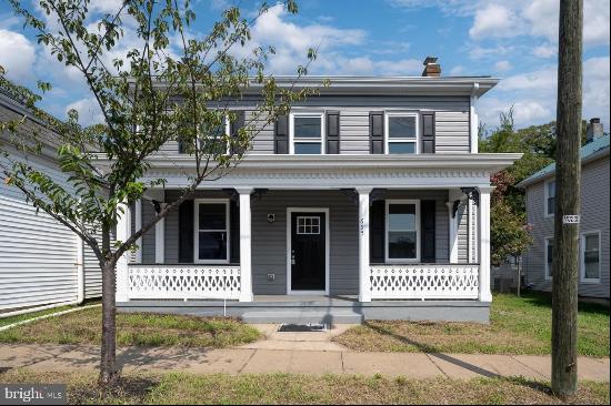 655 Lafayette Boulevard, Fredericksburg VA 22401