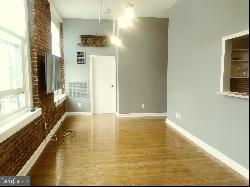 1010 Race Street Unit 8L, Philadelphia PA 19107