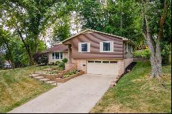 1261 Rolling Meadow Rd, Pittsburgh PA 15241