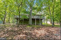 350 Black Hawk Lane, Hedgesville WV 25427