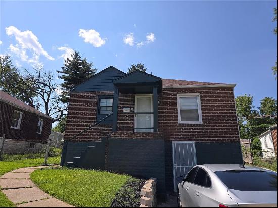 5211 Fletcher Street, St Louis MO 63136