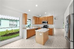 785 NW Waterlily Place, Jensen Beach FL 34957