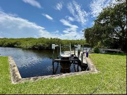 1806 NE River Court, Jensen Beach FL 34957