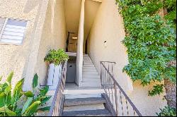 7439 Woodman Avenue #29, Van Nuys CA 91405