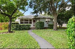 3500 9th Avenue N, Saint Petersburg FL 33713