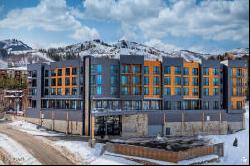 2670 W CANYONS RESORT DR #215, Park City UT 84098