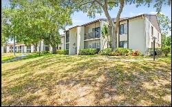 2523 Pine Ridge Way S #C2, Palm Harbor FL 34684