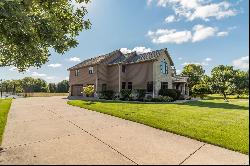 8208 Country Shire Lane, Spring Grove IL 60081