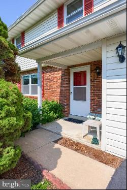 3183 Greenridge Drive, Lancaster PA 17601