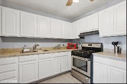 6700 S South Shore Drive #3J, Chicago IL 60649