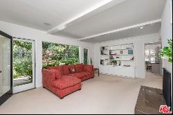 657 Hightree Road, Santa Monica CA 90402