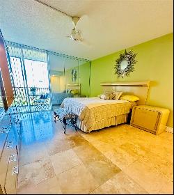 20335 W Country Club Dr Unit 1706, Aventura FL 33180