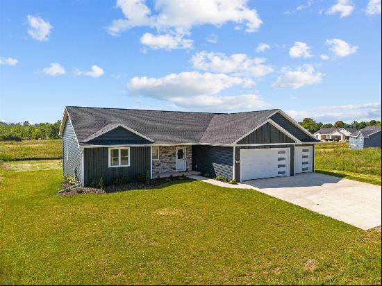 2351 ETHAN Drive, Appleton WI 54913