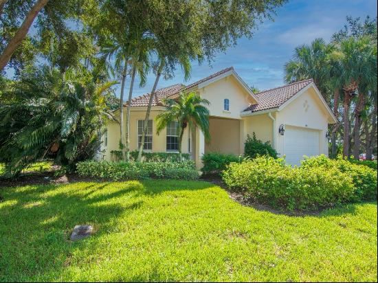 2198 Falls Circle, Vero Beach FL 32967