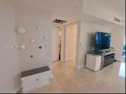 17201 Collins Ave Unit 1505, Sunny Isles Beach FL 33160