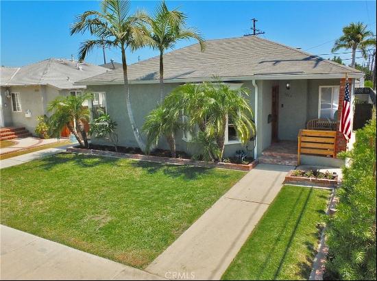 3424 Gaviota Avenue, Long Beach CA 90807