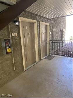 4981 River Glen #51, Las Vegas NV 89103