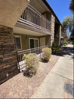 4981 River Glen #51, Las Vegas NV 89103