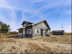 36 Samoa Court, Samoa Peninsula CA 95564