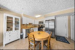 301 41st Street Unit 10, Ocean City NJ 08226