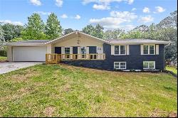 386 Killian Hill Road SW, Lilburn GA 30047