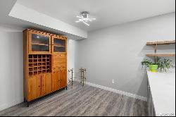 540 S Forest Street Unit 1-201, Denver CO 80246