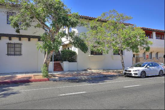 307 E Carrillo Street Unit A, Santa Barbara CA 93101