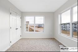 20862 S Plaza, Elkhorn NE 68022