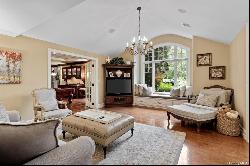 270 Foxhunt Crescent, Oyster Bay Cove NY 11791