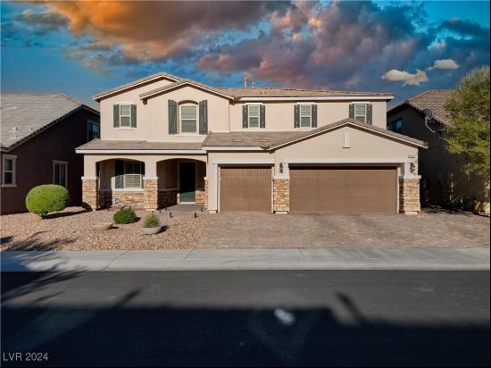 8728 Pinley Spring Street, Las Vegas NV 89113