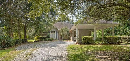 76 Riverbend Drive, Covington LA 70433