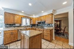 1033 Shawnee Lane, Shamong NJ 08088