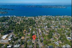 10933 NE 60th Street, Kirkland WA 98033