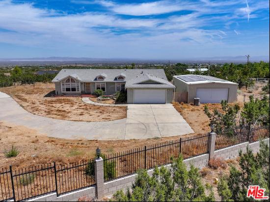 9145 Silver Rock, Pinon Hills CA 92372