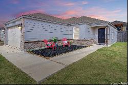 208 STEVENS SMT, New Braunfels TX 78130