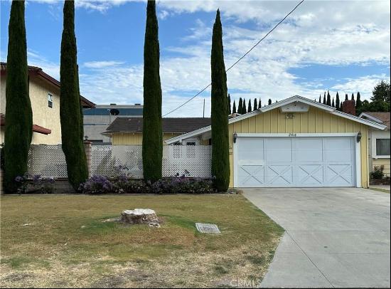 2418 256th Street, Lomita CA 90717