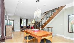 30 Fernbank Ave, Toronto ON M6H1W2