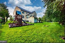 27 Beaver Dam Drive, Sicklerville NJ 08081