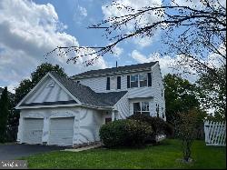 6 Fanning Way, Pennington NJ 08534