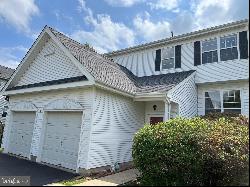 6 Fanning Way, Pennington NJ 08534