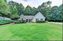 4692 Devencrest Lane, Buford GA 30519