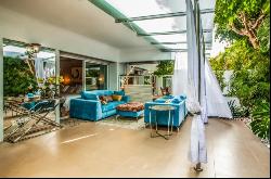 Stylish ground-floor apartment in Las Lomas del Marbella Club, o, Marbella 29602