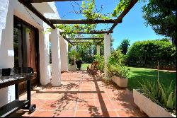 Charming Andalusian style villa second line beach in el Paraiso., Estepona 29680